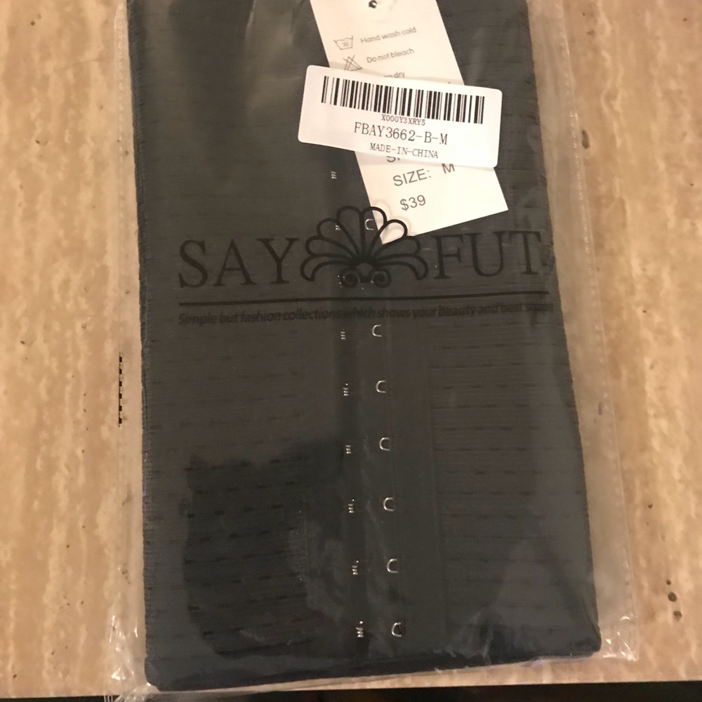 NWT Waist Trainer Black medium control top new